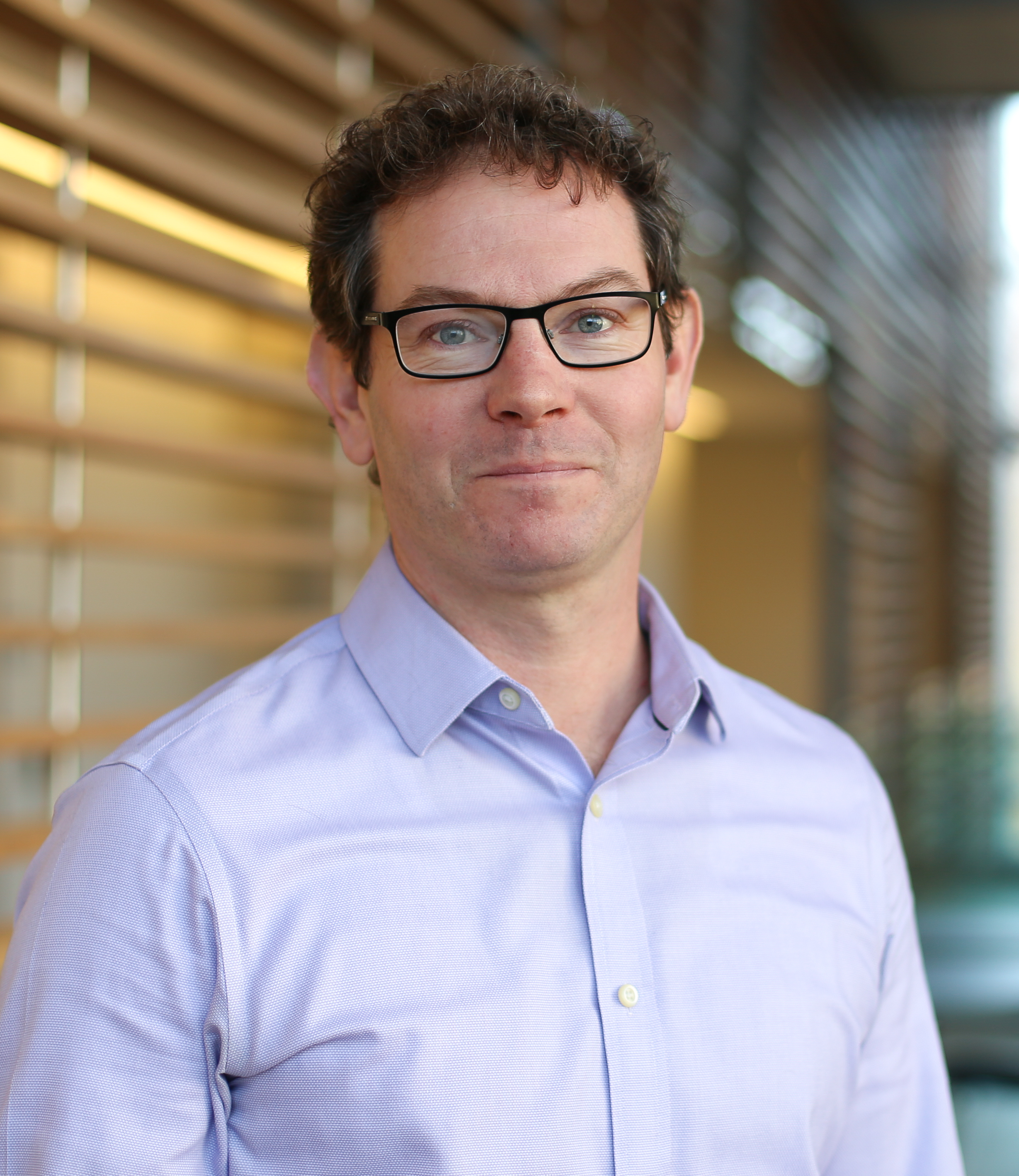 Lomax | Department of Medicine | School of Medicine | Queen's